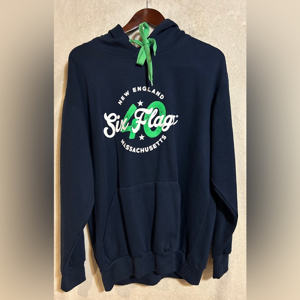 Vintage Authentic Six Flags New England Sweatshirt